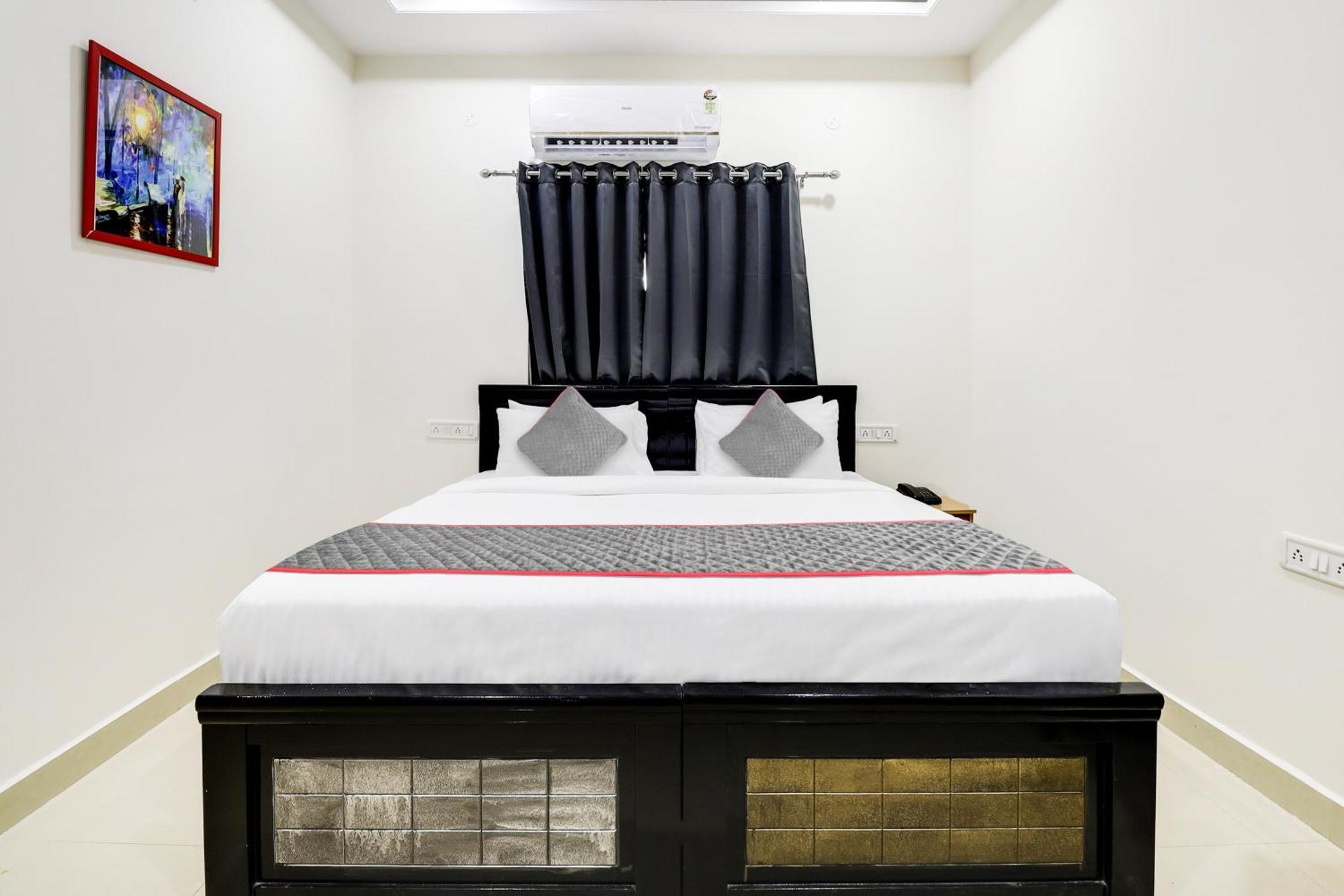 Super Townhouse De Alphabet Hotel Kukatpally Nexus Mall Hyderabad Eksteriør bilde